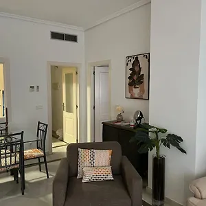 Very Apartament. Center. Private Parking Appartement