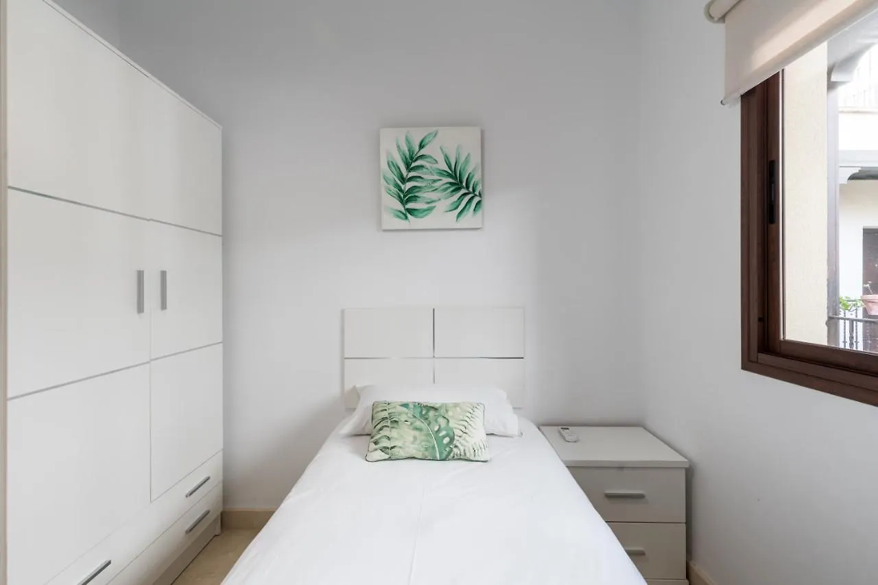 Lumbreras Host Apartamento Sevilha 0*,  Espanha